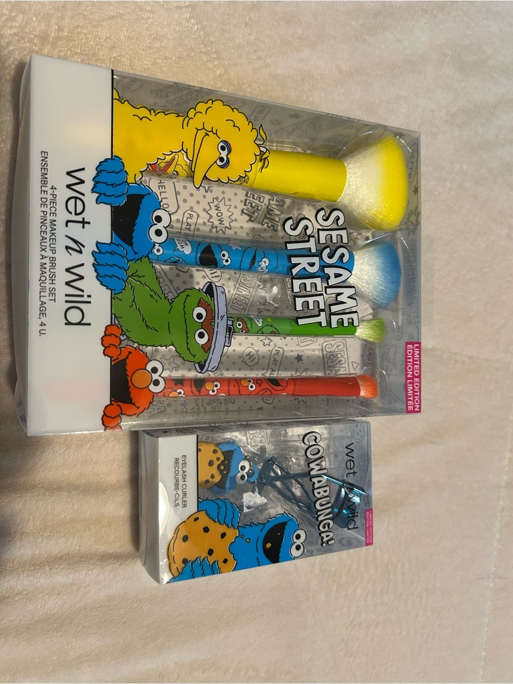 wet n wild Sesame Street Makeup Brush Set and eyelash curler